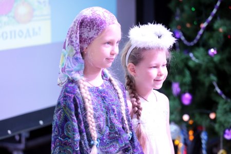 Рождественское выступление учеников воскресной школы