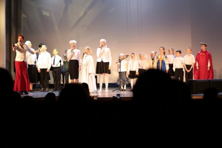 Неделя святых Жен-мироносиц и пасхальный концерт детской приходской школы