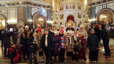 Воскресная школа в январе 2017 года: "Детская" Литургия в Храме Христа Спасителя, поездка в театр.