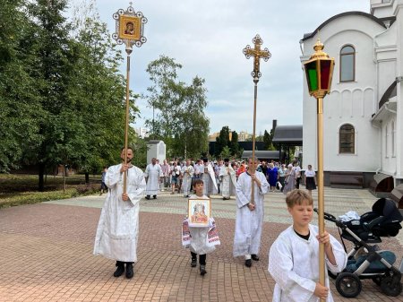 Престольный праздник в храме Преображения Господня в Коммунарке (19 августа 2022)